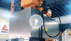 辰力電動葫蘆配置：不銹鋼車輪、施耐德變頻器、進口鏈條、不銹鋼防護